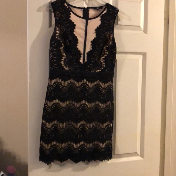 Dresses & Skirts - Black dress